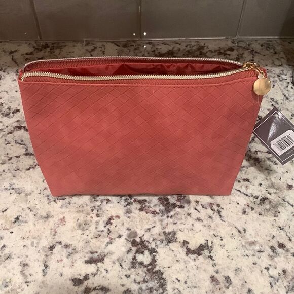 Ulta makeup bag Nwt - Picture 1 of 3